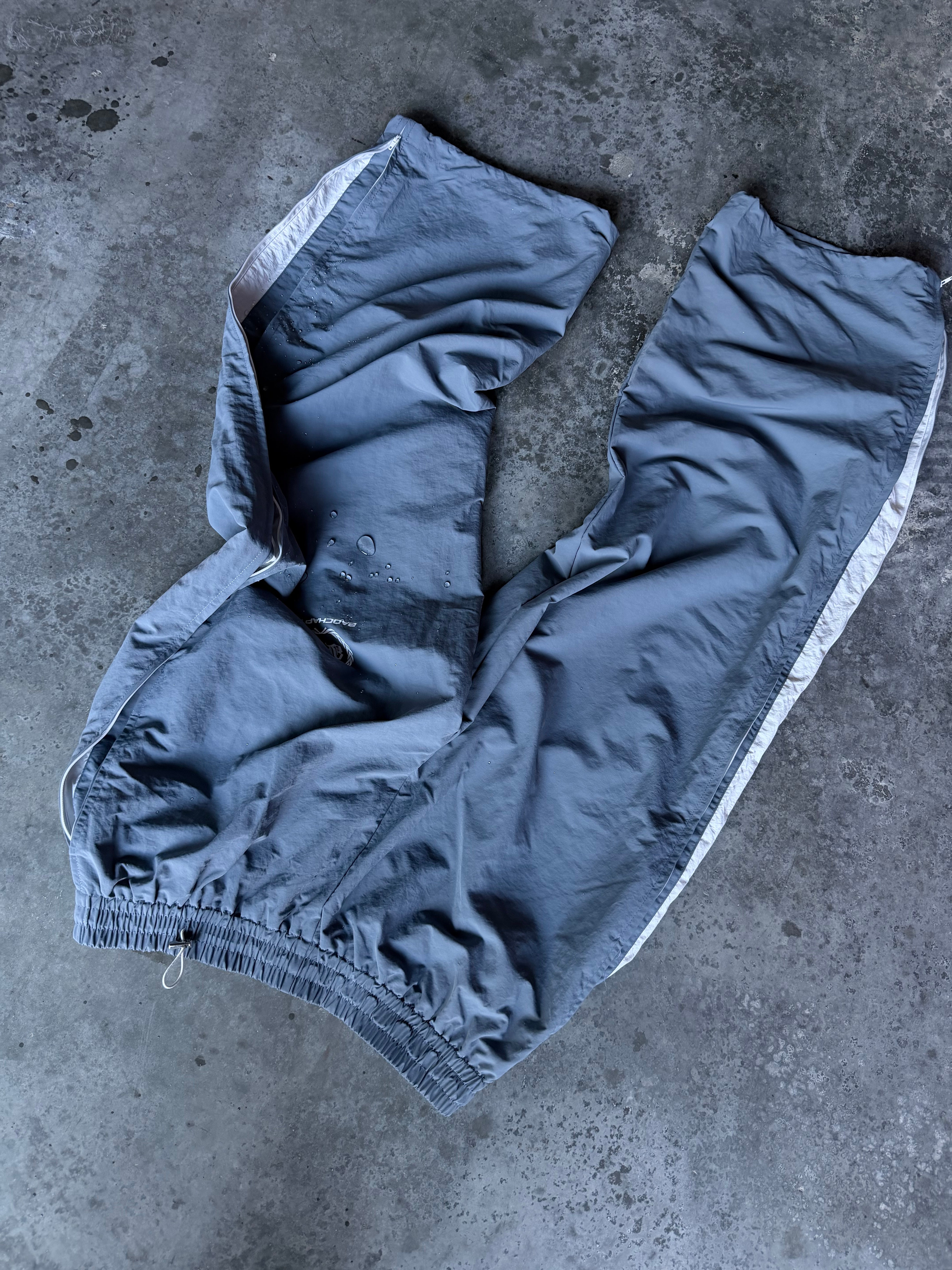 WARMUP TRACKPANTS (GREY)