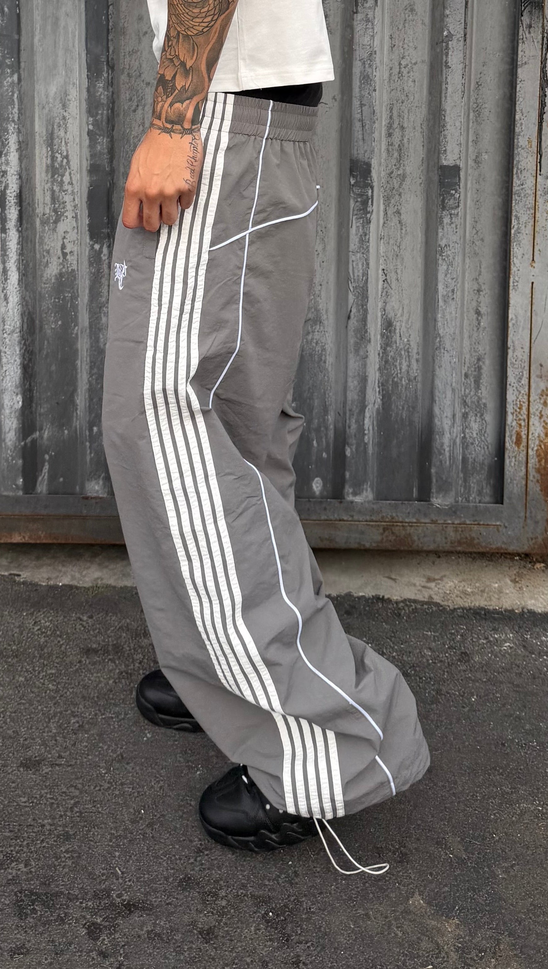 BC TRACKPANTS (GREY)