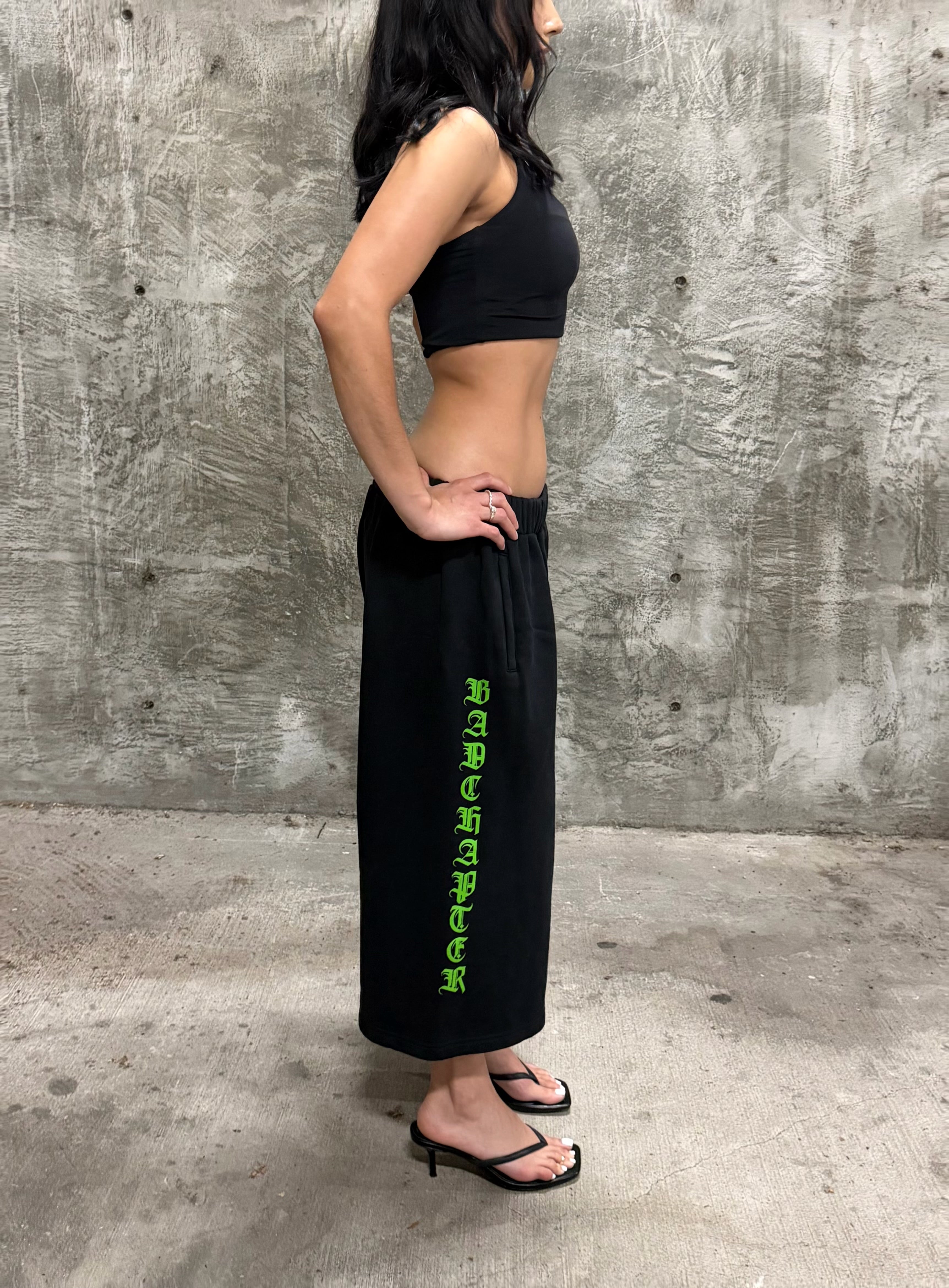 SLIME SHORTS