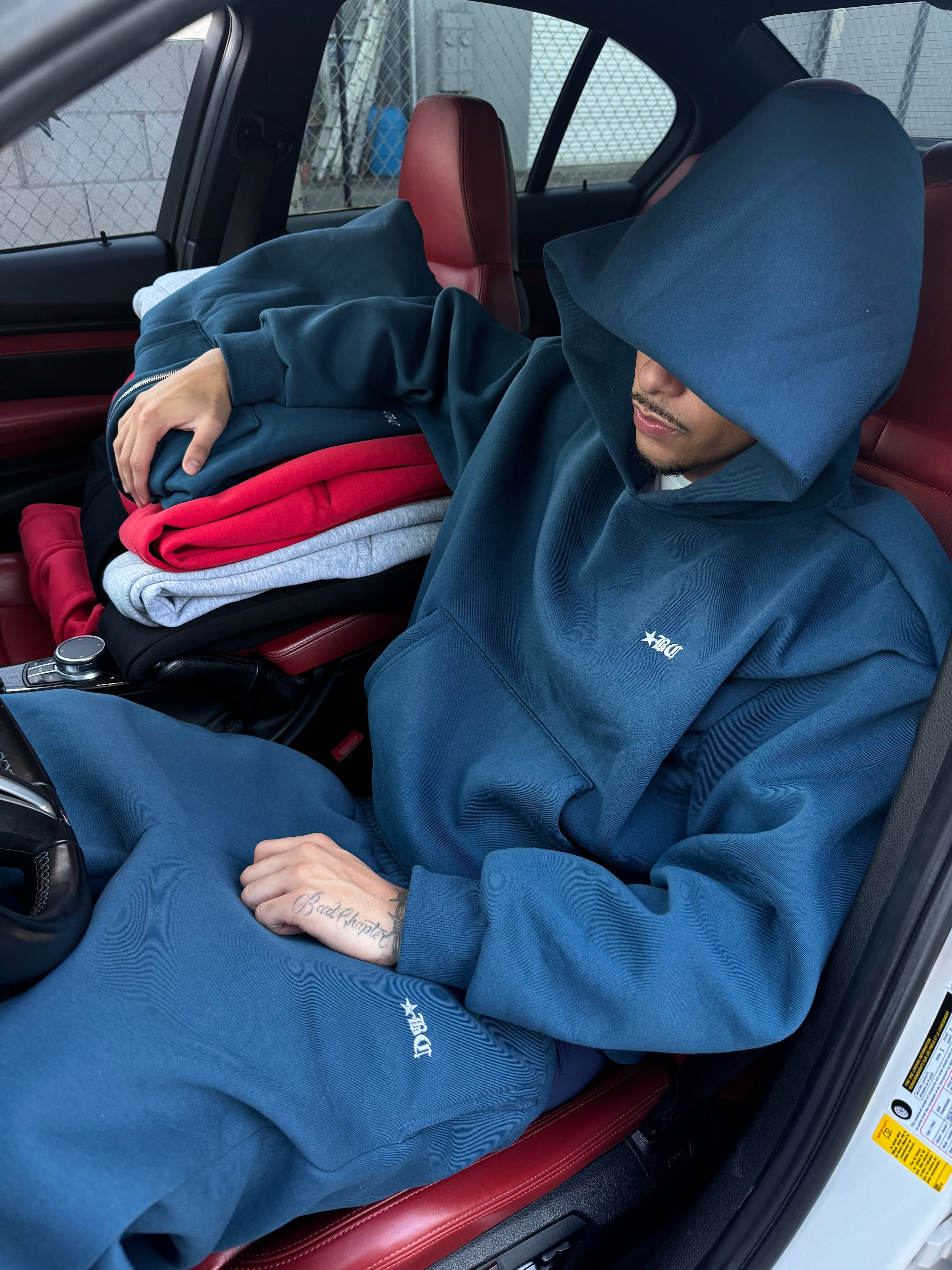 BADCHAPTER BASIC ZIPUP (NAVY)