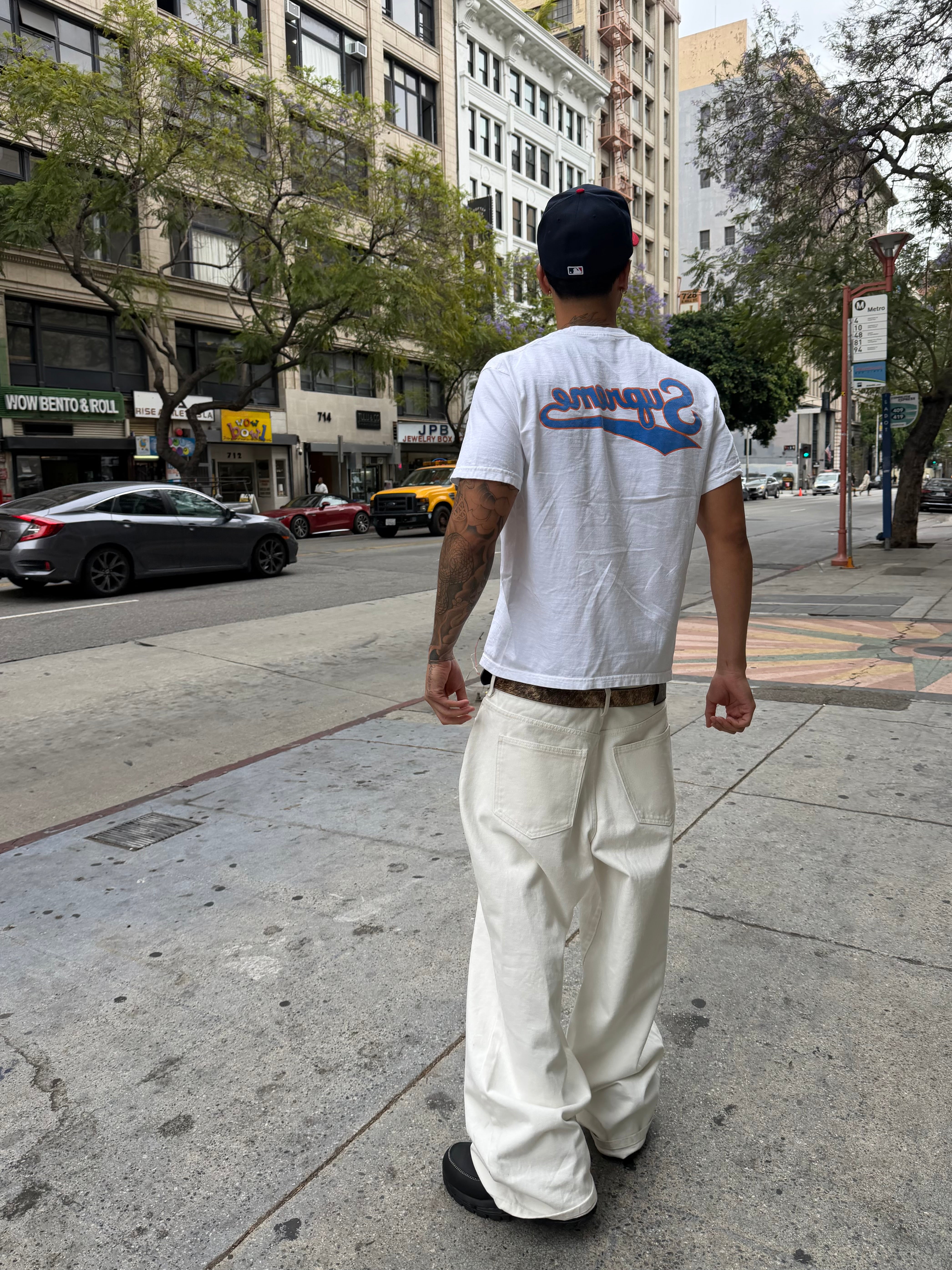 WHITE DENIM
