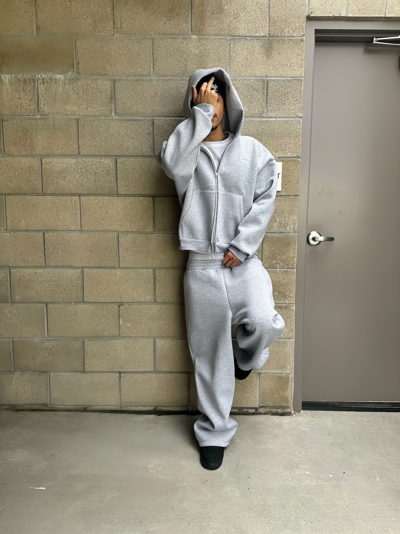 BADCHAPTER BASIC ZIPUP (HEATHER GREY)