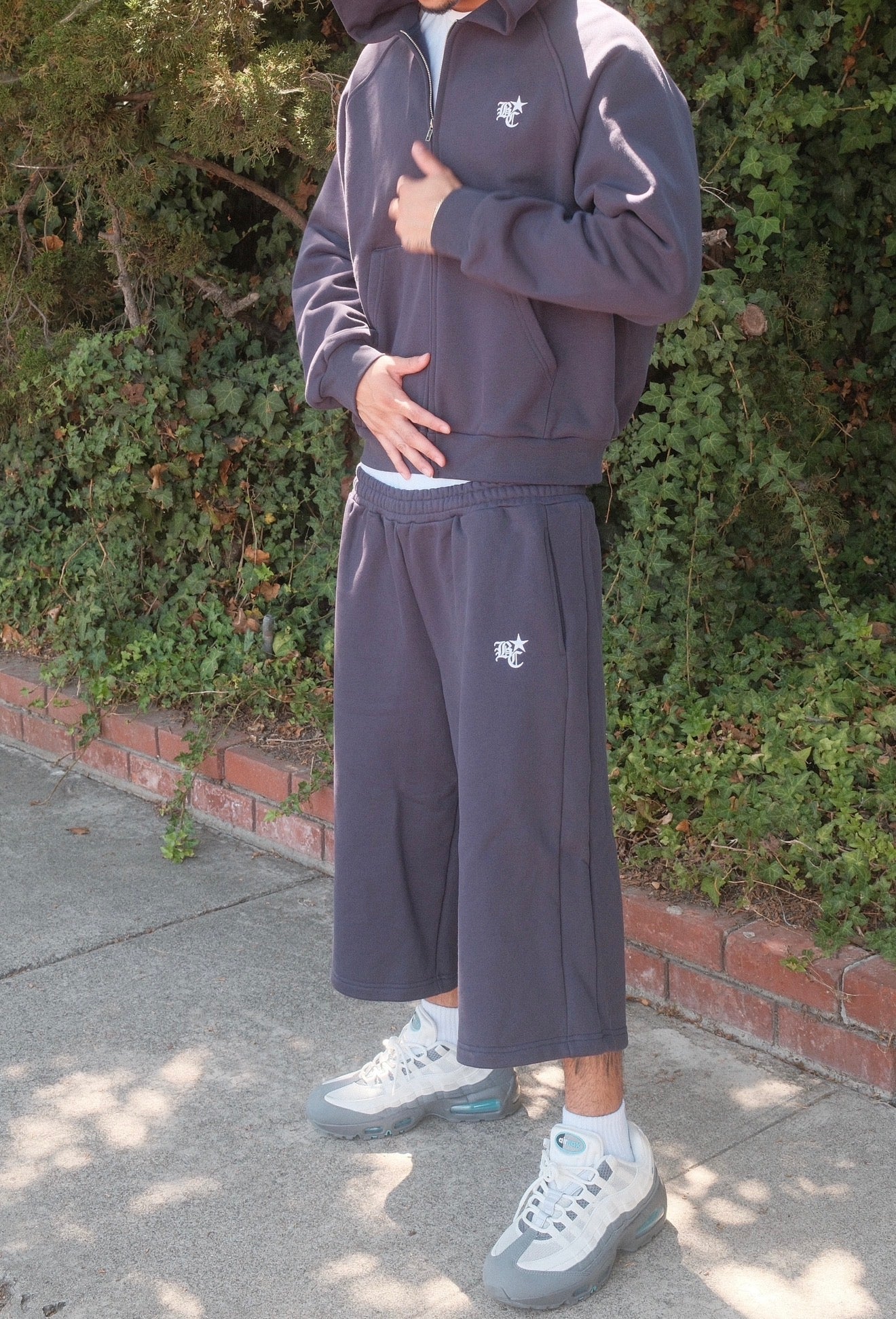 BC TRACK ZIPUP (NAVY)